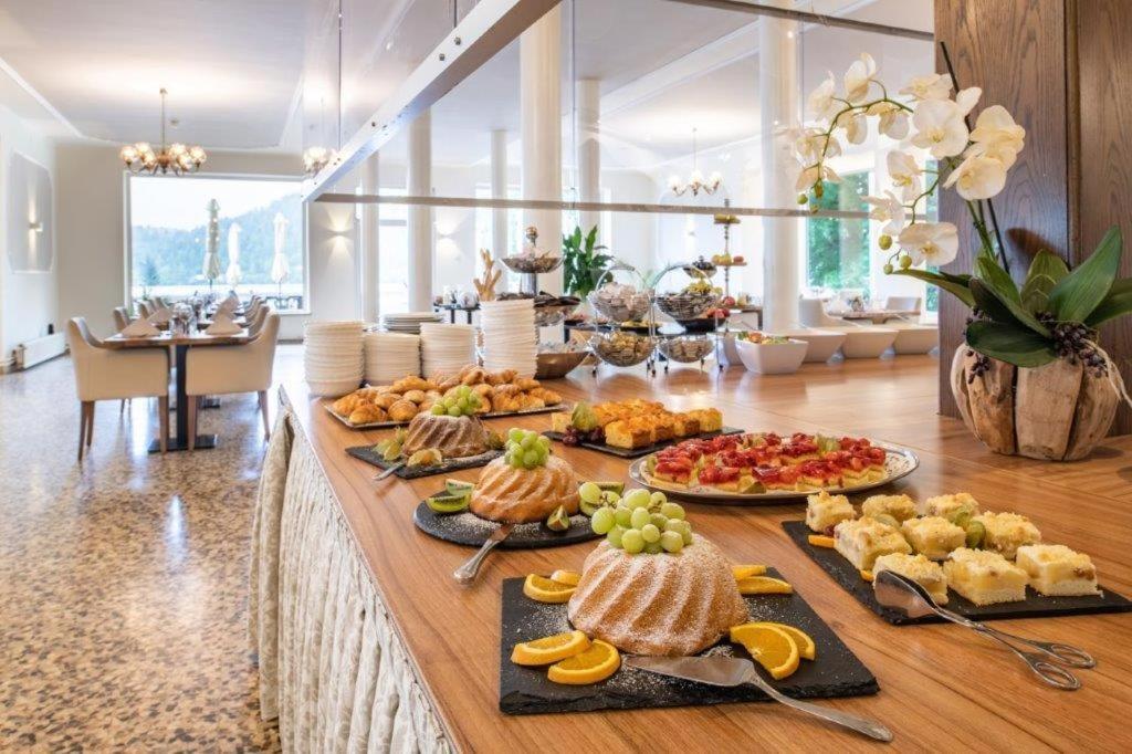 Promenaden-Strandhotel Marolt Sankt Kanzian am Klopeiner See Kültér fotó